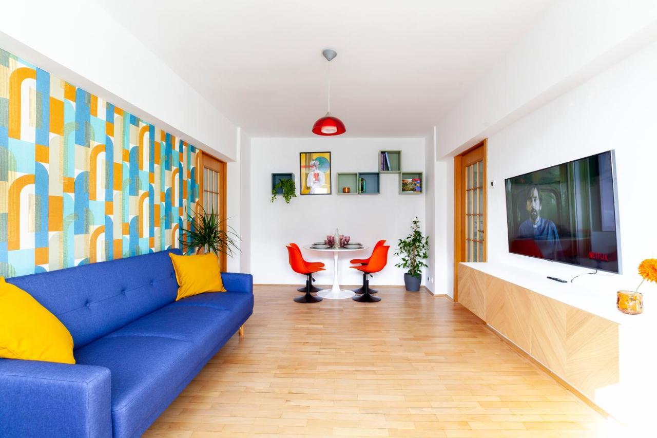 13 Septembrie Apt, Near Marriott Bukarest Exteriör bild